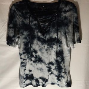 American Eagle tye dye v neck